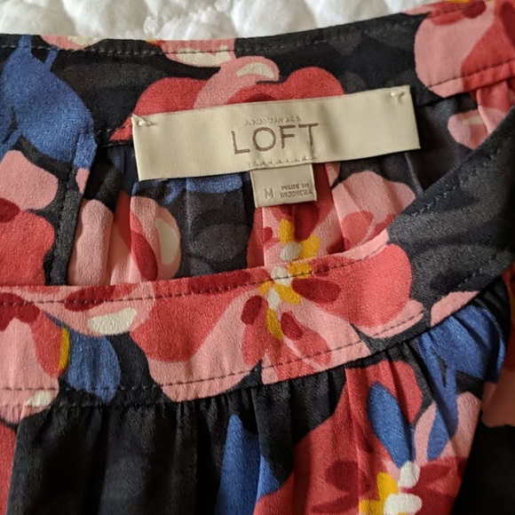 Loft Medium Women's Blouse - Picture 2 of 6